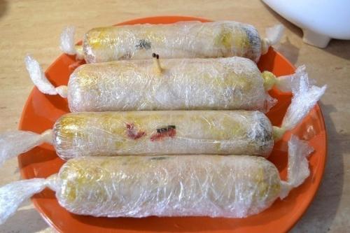 Куриные колбаски - рулетики с курагой. 04 Куриные колбаски - рулетики с курагой. 04