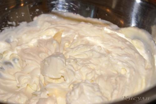 Бананово - клубничный тортик по мотивам тирамису. 04