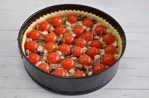 Открытый пирог Киш Лорен с курицей и грибами. 06
