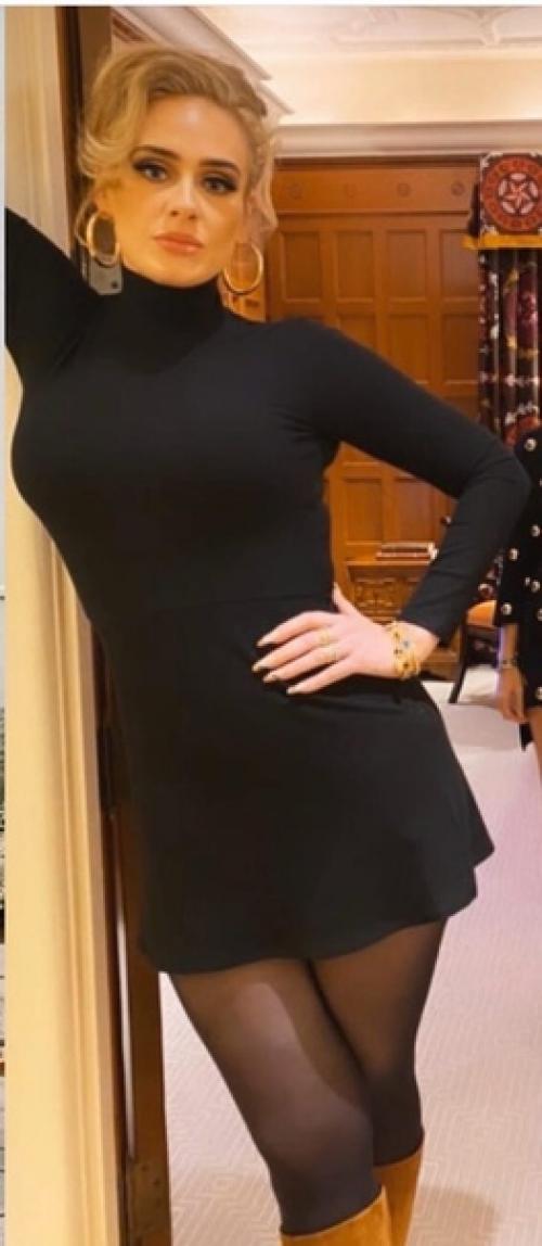 Очень, очень сильно похудевшая певица Адель! 01