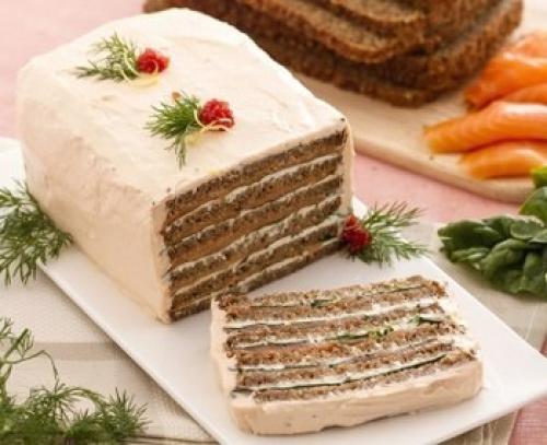 Закусочный торт с лососем. Закусочный торт с лососем.