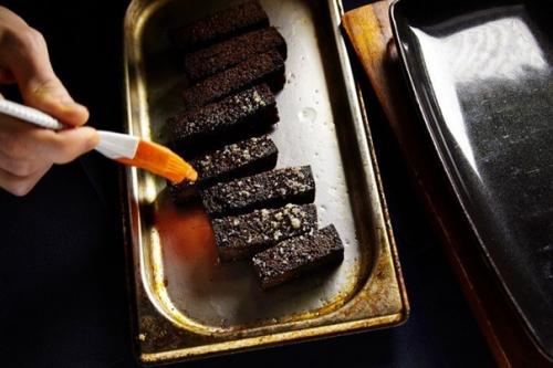 Чесночные гренки.  Ингредиенты: 04 Чесночные гренки.  Ингредиенты: 04