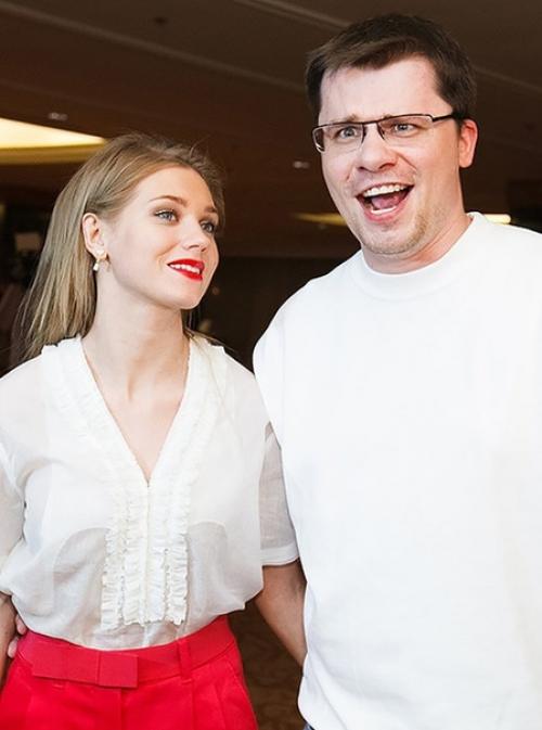 Кристина асмус и Гарик Харламов объявили о разводе. 03