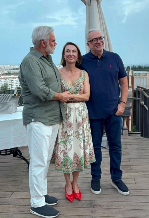 Валерий меладзе oпразднoвал юбилей в Испании в кругу семьи. 01