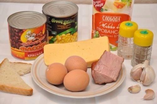 Салат с чесночными сухариками. 01 Салат с чесночными сухариками. 01