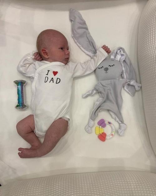 Сыну актрисы Саши бортич годик исполнился. 03