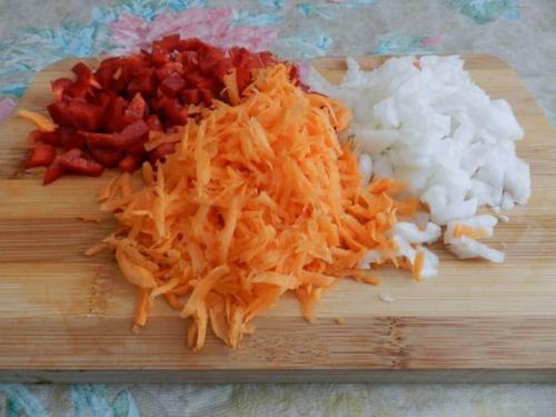 Рулетики из свинины с начинкой. 02