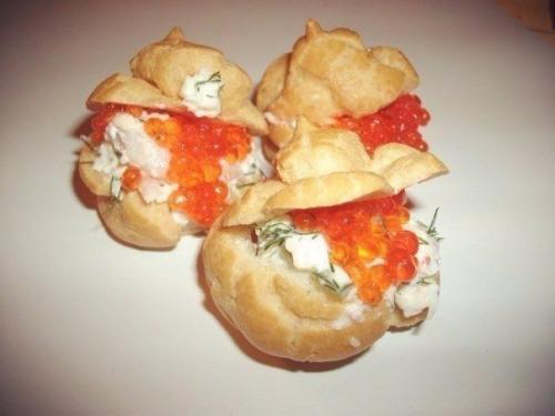 Фаршированные профитроли.  Ингредиенты: