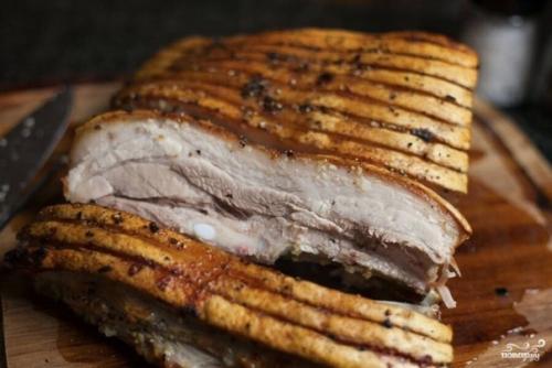 Свинина запеченная с чесноком. 07