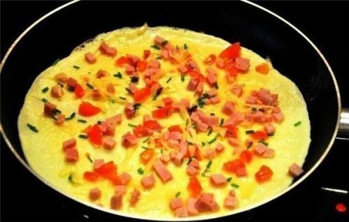 Омлет с ветчиной и сыром. 02