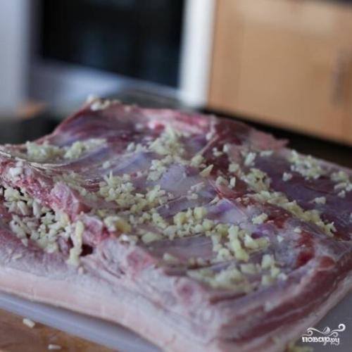 Свинина запеченная с чесноком. 03