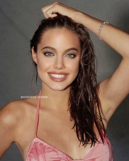 16-Летняя Анджелина джоли просто прекрасна! 05