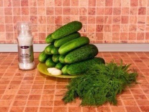 Малосольные огурцы без рассола. 01 Малосольные огурцы без рассола. 01
