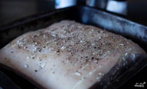 Свинина запеченная с чесноком. 05