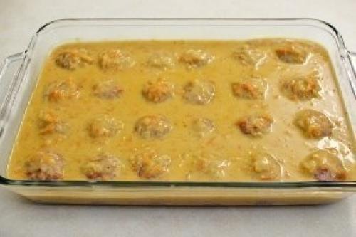 Тефтели с рисом и сливочной подливкой в духовке. 09 Тефтели с рисом и сливочной подливкой в духовке. 09