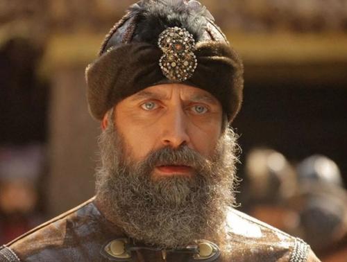 Турецкий актер Халит эргенч с супругой, актрисой бергюзар корель! 05