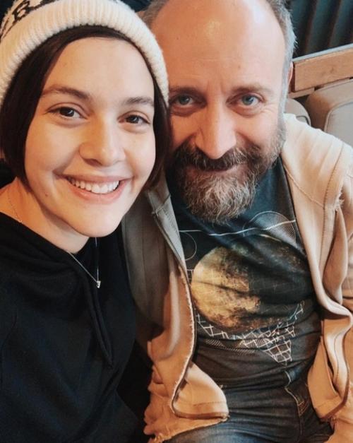 Турецкий актер Халит эргенч с супругой, актрисой бергюзар корель! 03