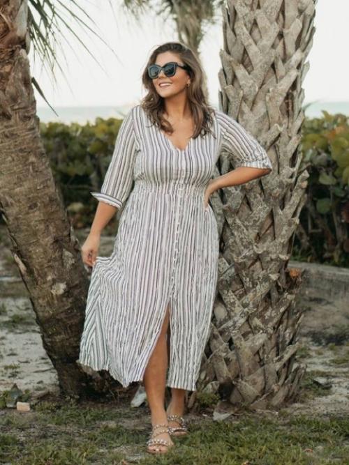 Образы для плюс - сайз могут быть в абсолютно разных цветах и фасонах, это касается и шорт выше коленей! 01