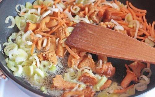 Грибной суп с фрикадельками. 06