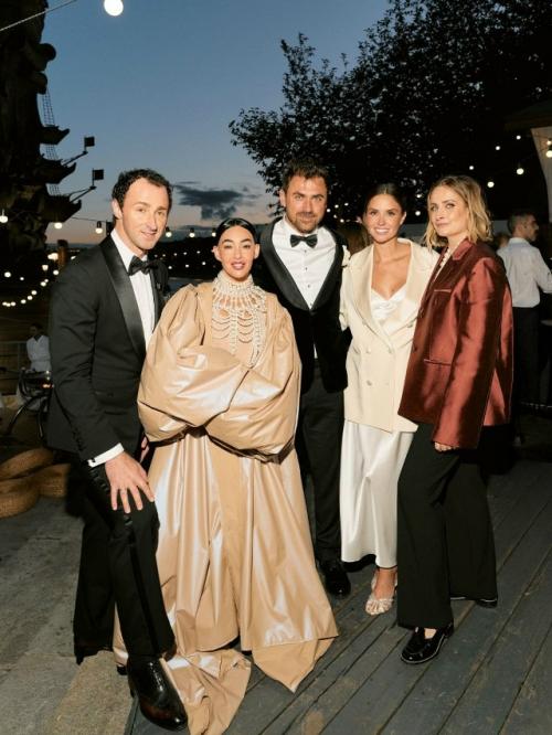 Агата муцениеце (теперь дранга) показала свадебные фото. 04