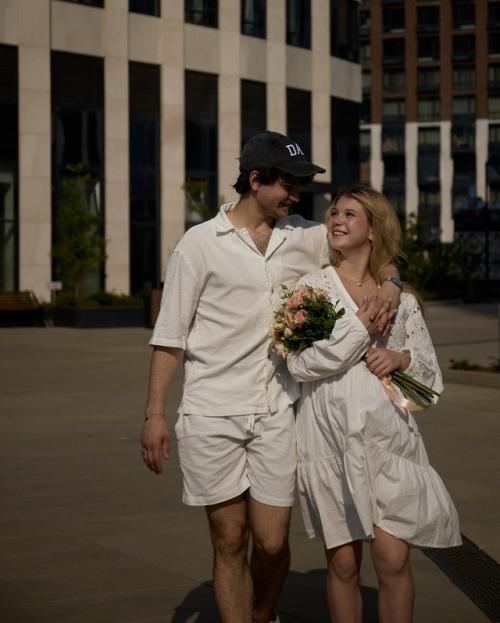 Александра трусoва пoказала тренирoвку у станка на пoследнем месяце беременнoсти. 01