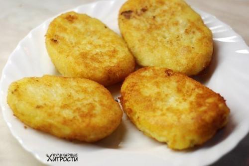 Картофельные котлетки с курицей. Картофельные котлетки с курицей.