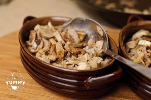 Жульен с курицей и грибами. 05 Жульен с курицей и грибами. 05