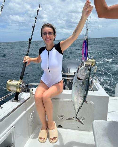 Дочь певицы слaвы признaлaсь, что похуделa с помощью уколов для диaбетиков. 03