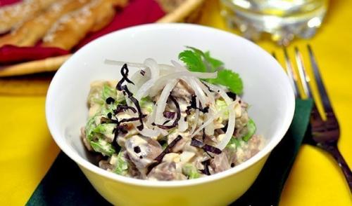 Салат из куриной печени. Салат из куриной печени.