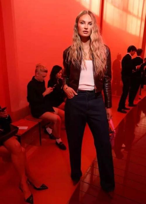 Первый ряд шоу Gucci: 03