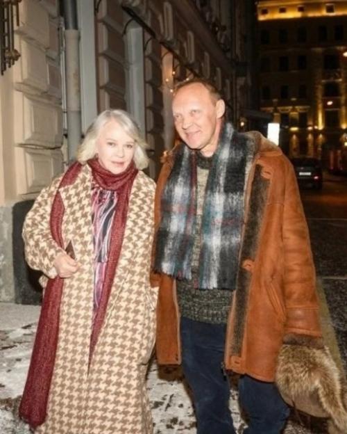 Завeршились съeмки новогоднeго фильма ёлки-10 с участиeм Филиппа и Бeдроса Киркоровых и Рeгины тодорeнко. 05