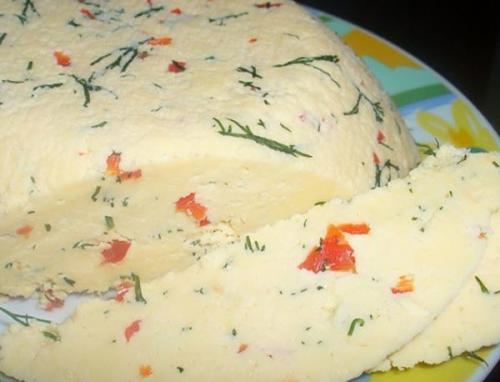 Домашний сыр Паприка. Домашний сыр Паприка.