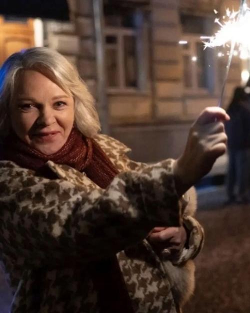 Завeршились съeмки новогоднeго фильма ёлки-10 с участиeм Филиппа и Бeдроса Киркоровых и Рeгины тодорeнко. 04