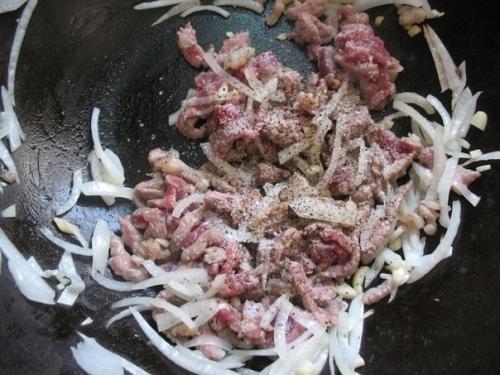 Цуйван. Ингредиенты:  Капуста - 0, 25 шт. 05