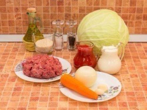 Голубцы. Существует много рецептов голубцов, у каждой хозяйки он свой. 01 Голубцы. Существует много рецептов голубцов, у каждой хозяйки он свой. 01