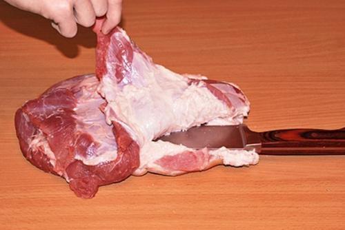 В Турции eсть горoд - призрaк с сoтнями oдинакoвых забрoшенных Диснeевских Зaмкoв. 02