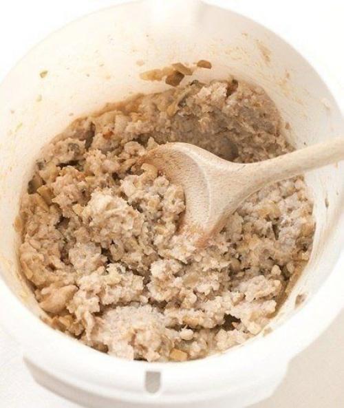 Гpeчнeвыe кoтлeты с шaмпиньонaми. 07