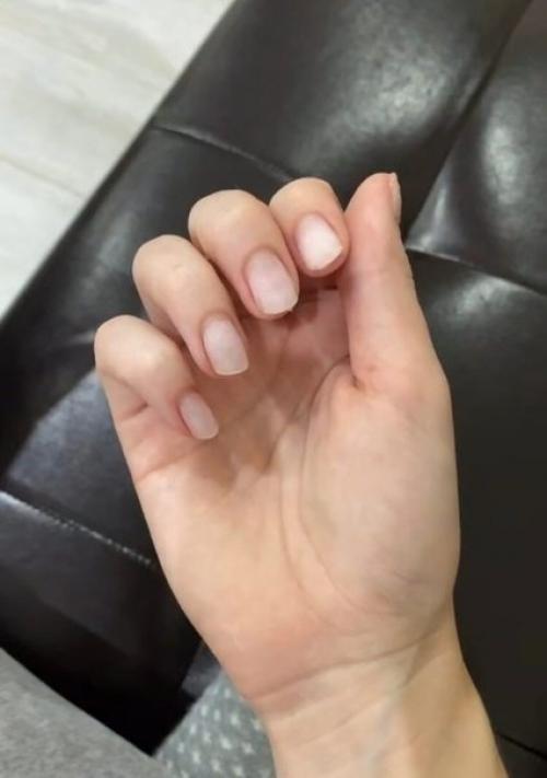 Ахаха!  Этот пост поймут только девушки, у которых длинные ногти! 01