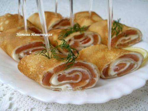 Рулетики из блинов с лососем. 04 Рулетики из блинов с лососем. 04