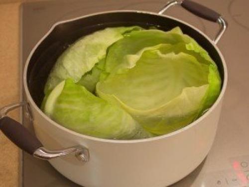 Голубцы. Существует много рецептов голубцов, у каждой хозяйки он свой. 02 Голубцы. Существует много рецептов голубцов, у каждой хозяйки он свой. 02