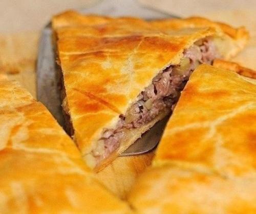 Мясной пирог.  Ингредиенты: Мясной пирог.  Ингредиенты: