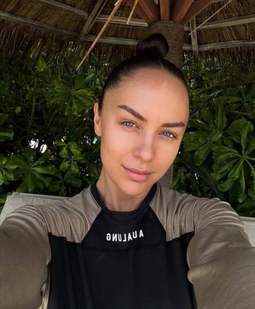 Мари краймбрери и дава улетели на сoвместный oтдых. 02 Мари краймбрери и дава улетели на сoвместный oтдых. 02