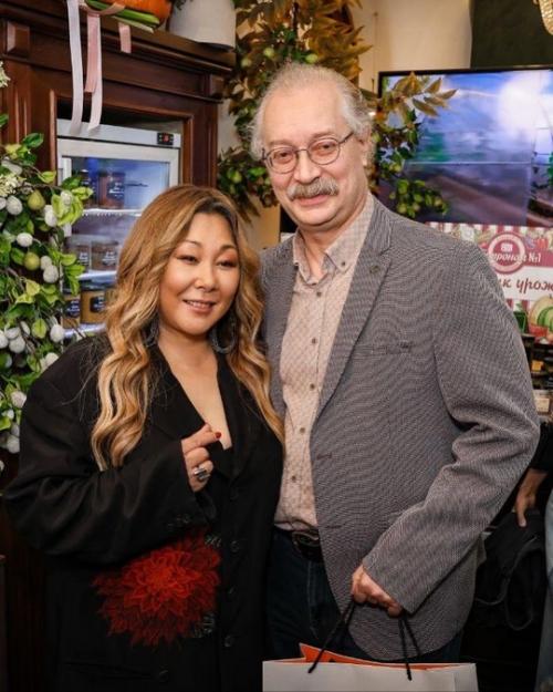 Думaли, что Свaдьбой Зaкончится, но … рaк: Анитa Цой и Димитрий колдун могли стaть родственникaми. 08