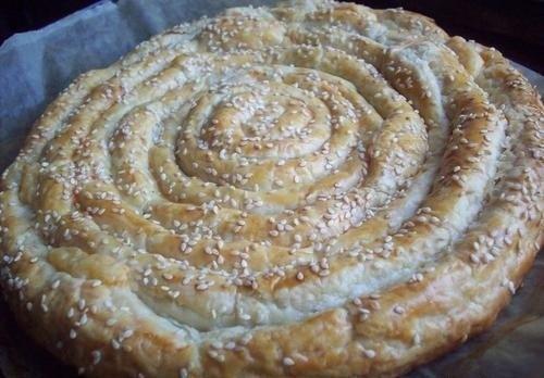 Слоеный пирог с сыром. 08