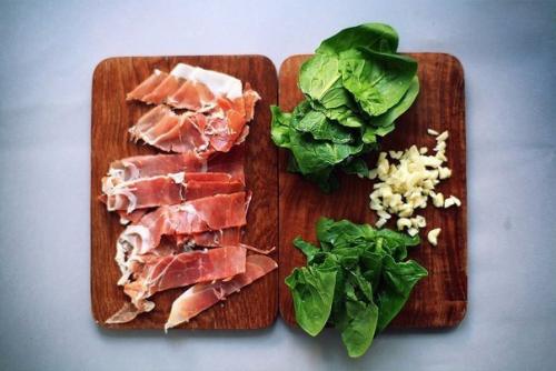 Спагетти карбонара с итальянской ветчиной. 02 Спагетти карбонара с итальянской ветчиной. 02