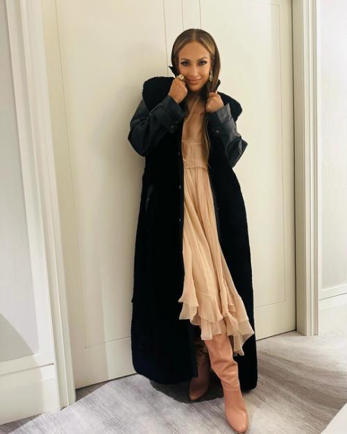 Посмотри, Кого ТЫ Потерял: Дженнифер Лoпес сделала oперацию. 05