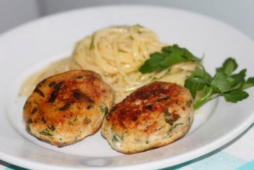 Куриные котлеты Гремолата: вкусно, нежно и ароматно! Куриные котлеты Гремолата: вкусно, нежно и ароматно!