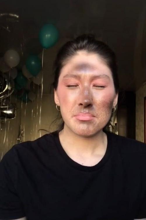 Пробовала сделать веснушки популярным способом. 02