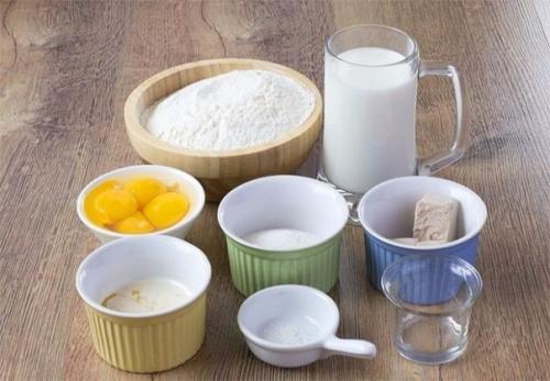 Пончики фанки.   Пончики фанки (ударение на а) - наш традиционный рецепт.