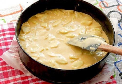 Очень вкусная шарлотка - лентяйка. 04 Очень вкусная шарлотка - лентяйка. 04